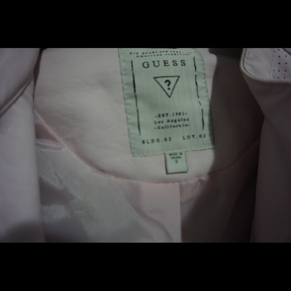 PINK PLEATHER GUESS JACKET
